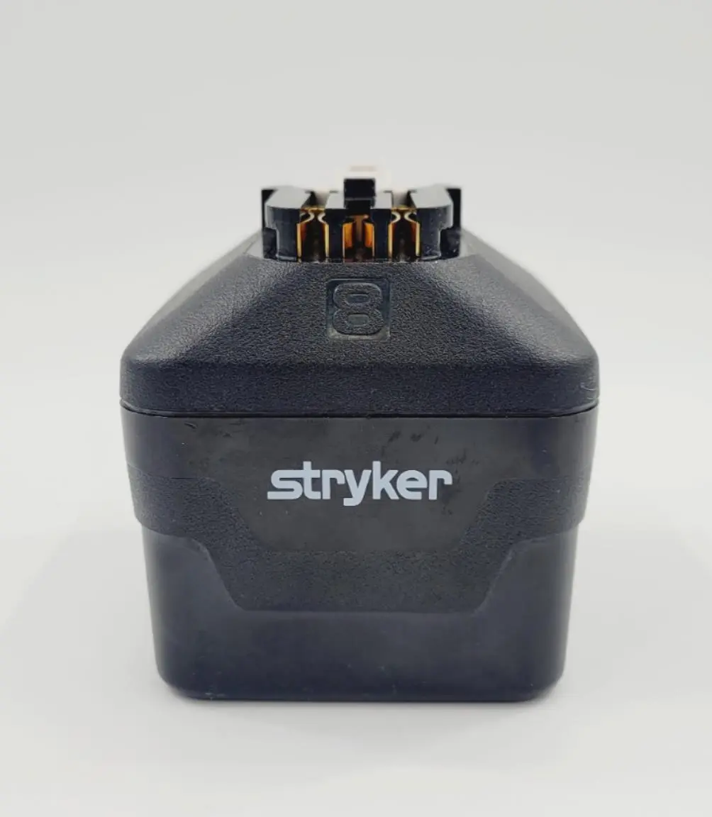 Stryker 8215-000-000 System 8 Large Battery Pack w/ Over Temp History 106 Uses - Image 4