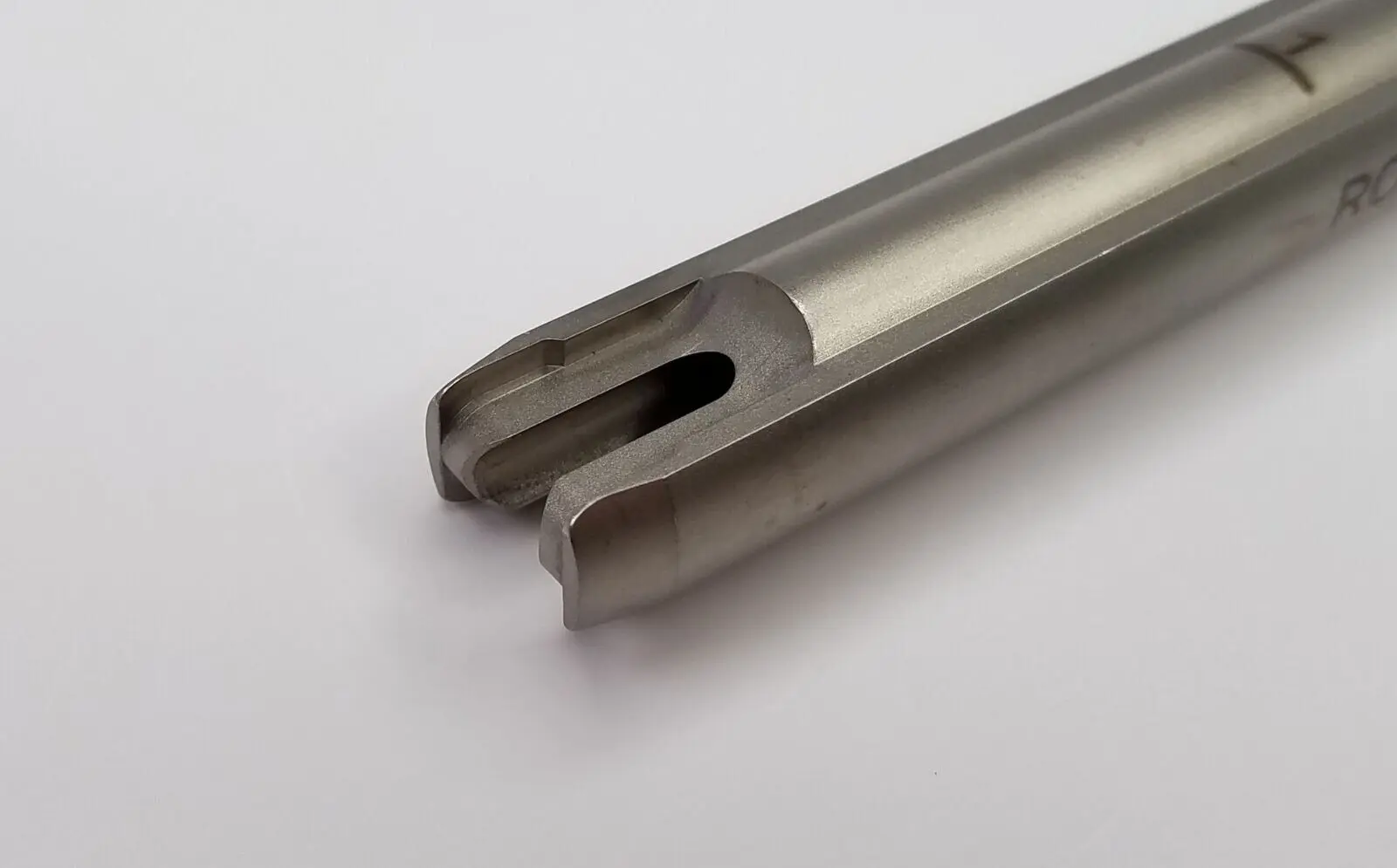 Stryker orthopedic 48284030 Orthopedic Mantis Contouring Shaft 7-1/2" - Image 3