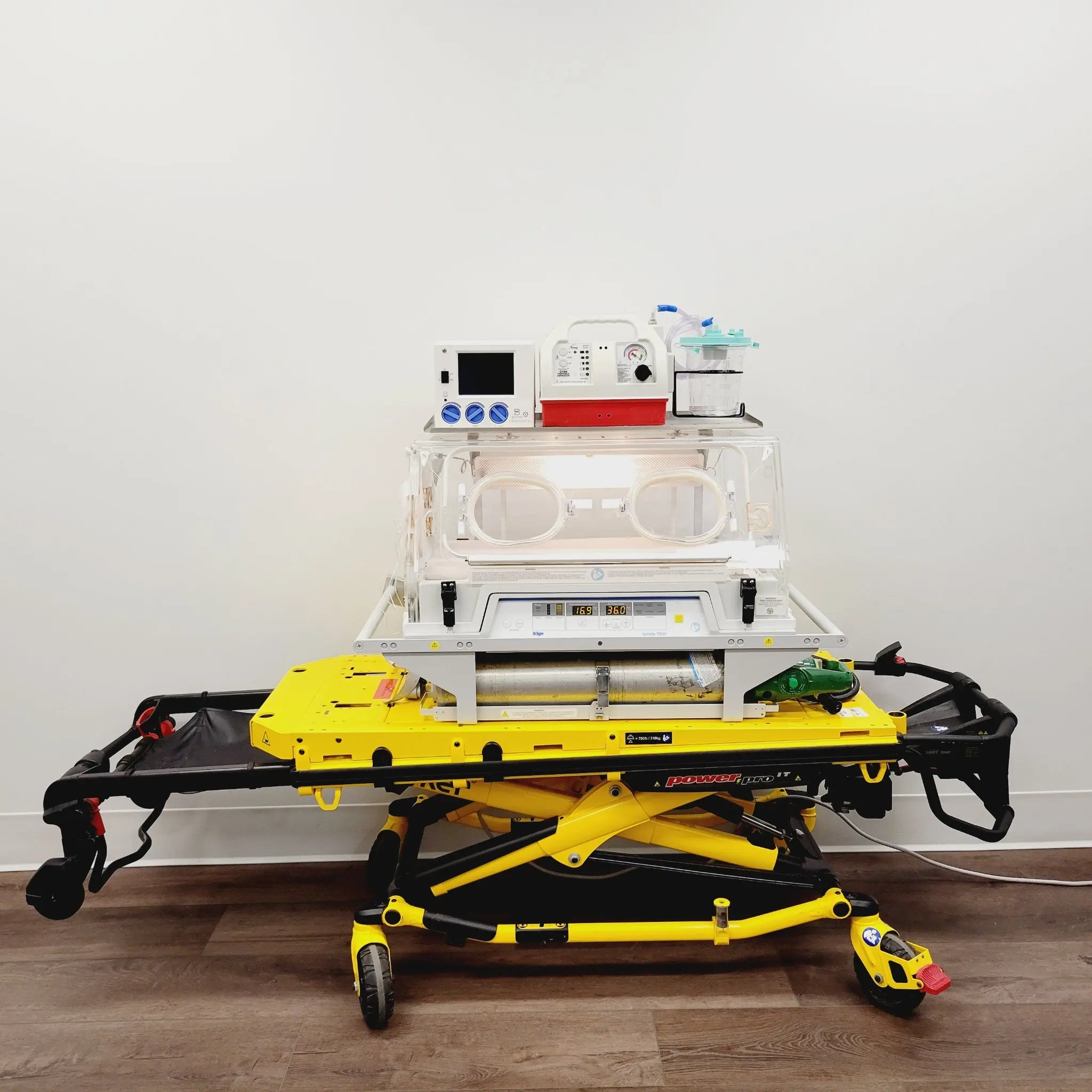 Stryker Power Pro IT Ambulance Cot w/ Drager Isolette TI500 700LB Capacity 6516 - Image 5