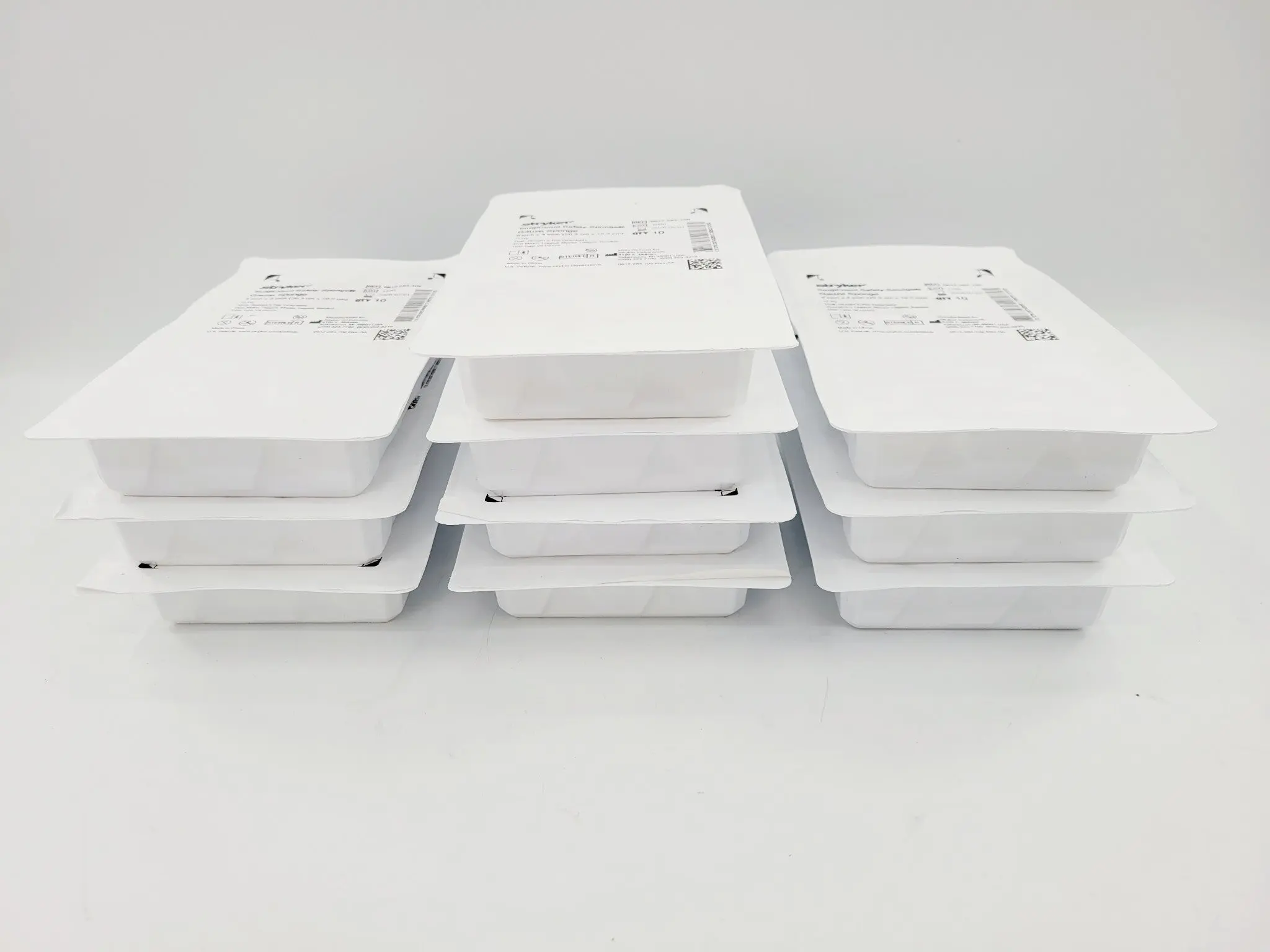 Stryker SurgiCount 0612-284-120 SurgiCount Safety-Sponge Gauze Sponge Box of 10 Packs/10 - Image 2