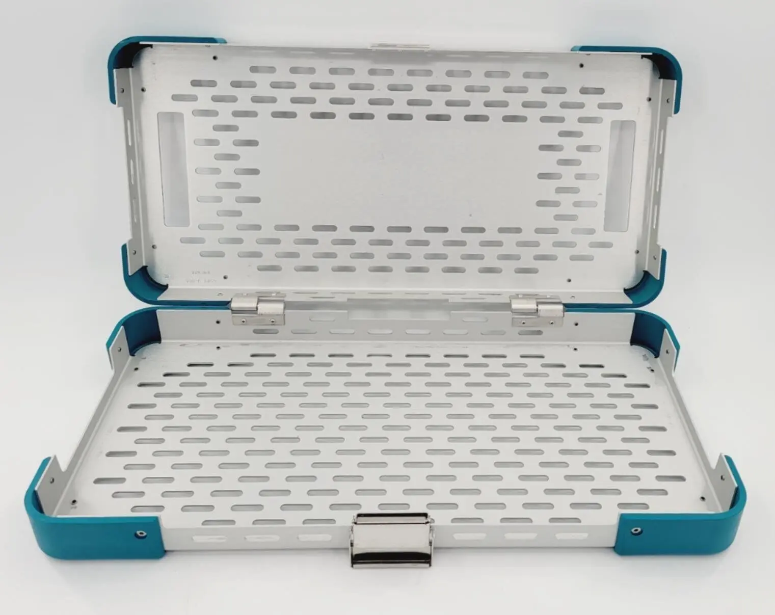 Stryker Triathlon Sterilization Case 6541-9-000 21" x 10-1/8" x 3-1/2" - Image 2