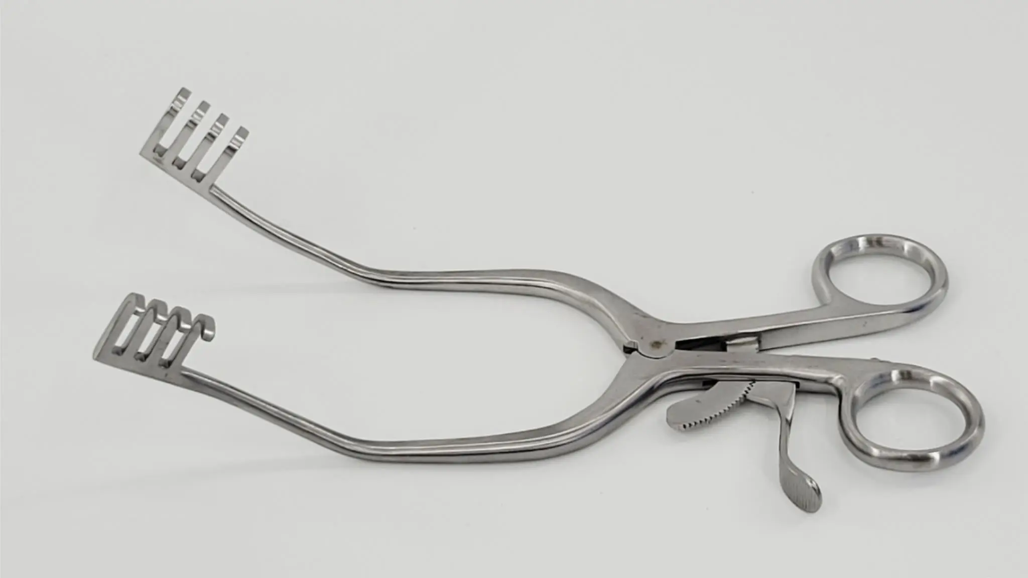 Surgpro AC714BSP Weitlaner Retractor 4 x 4 Blunt Prongs 7-3/4" - Image 3