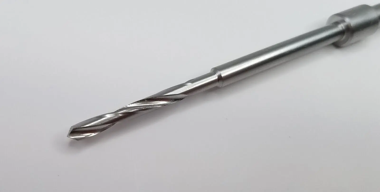 Synthes 03.161.024 Surgical 3.2mm Quick-Coupling 2-Flute Drill Bit w/Stop 9-3/4" - Image 3