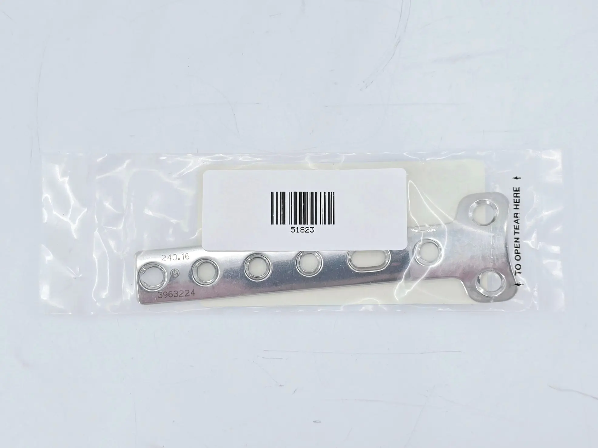 Synthes 240.16 T-Plate 6 Holes/116mm - Image 3