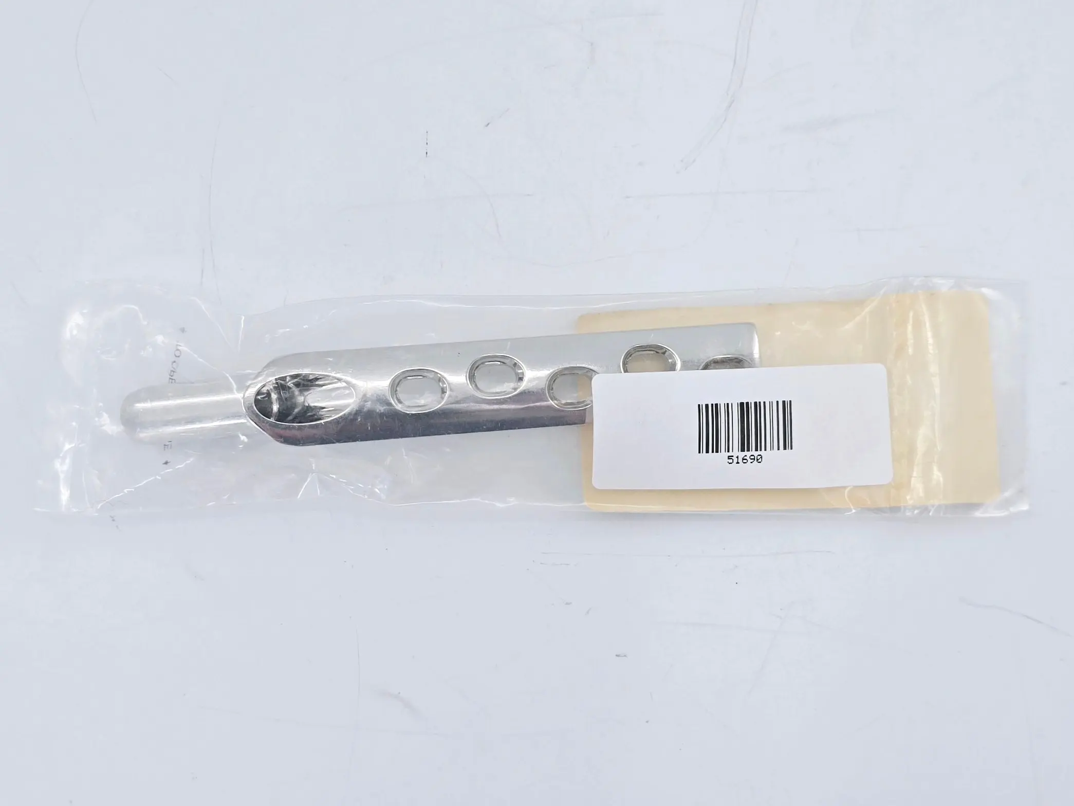 Synthes 281.45 150° DHS Plate-Standard Barrel 5 Holes/94mm - Image 3
