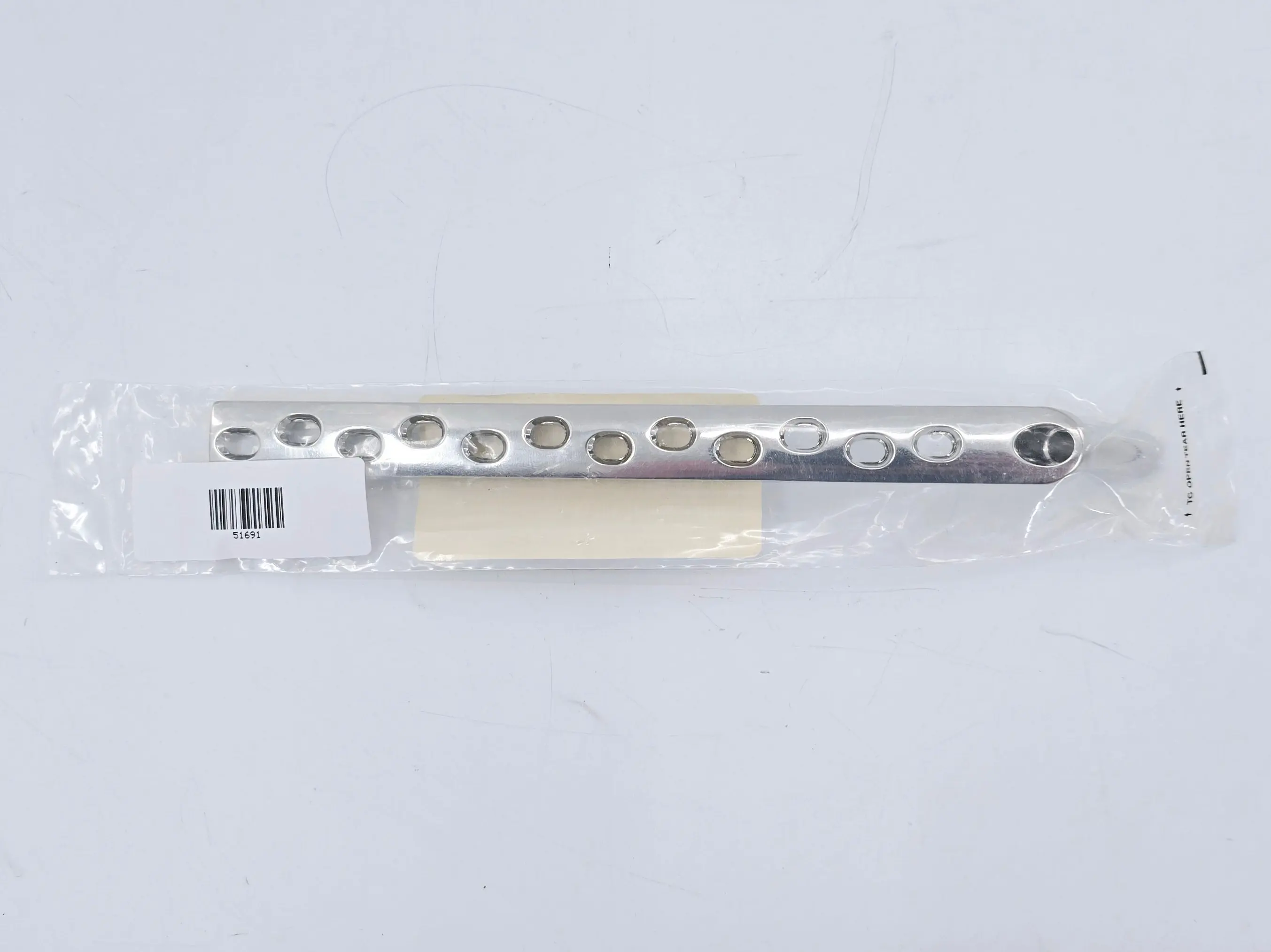 Synthes 281.11 135° DHS Plate-Standard Barrel 12 Holes/206mm - Image 3
