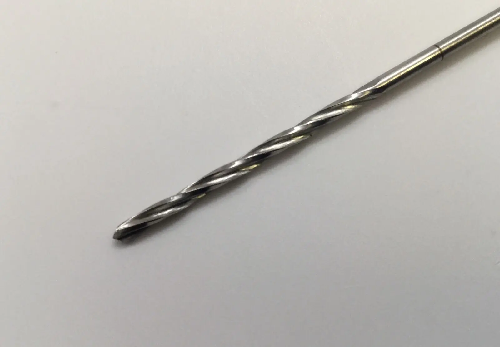 Synthes 323.062 Orthopedic 2mm Drill Bit with Depth Mark 5-1/2" - Image 3