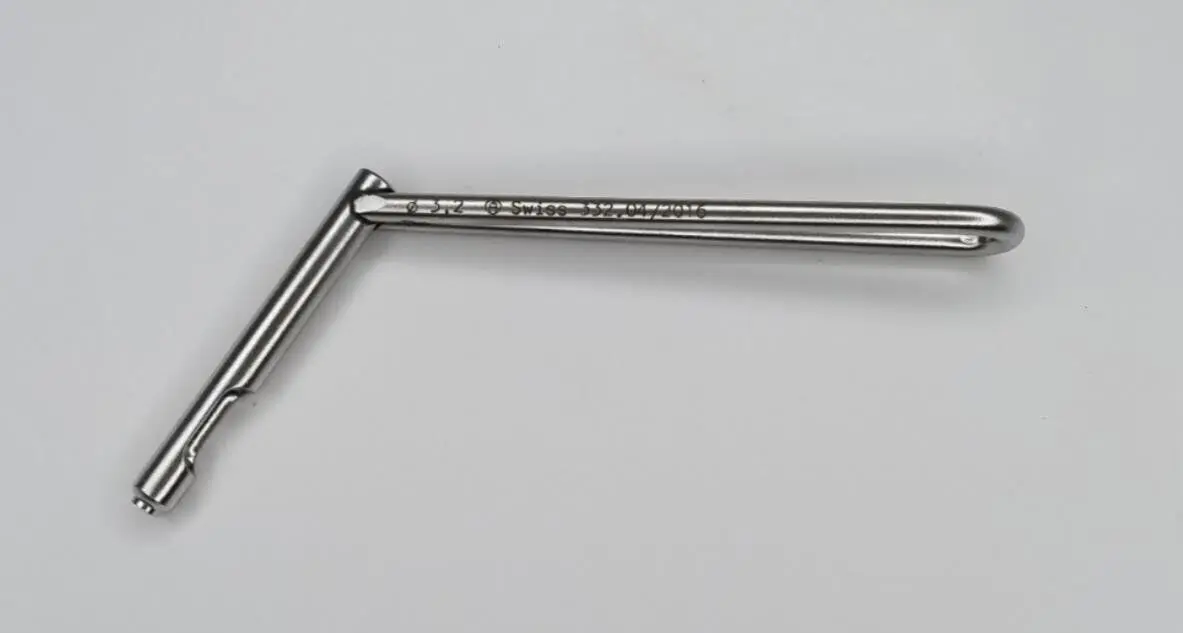 Synthes 332.04 Orthopedic Drill Guide for 3.2 Round Hole 5-3/16" - Image 2
