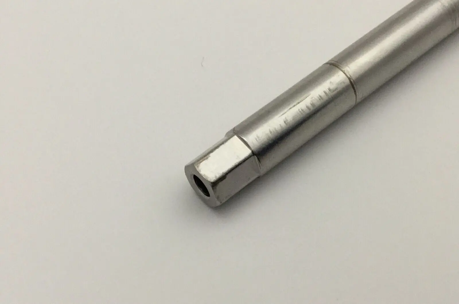 Synthes 357.516 Cannulated Coupling Shaft Orthopedic Surgical Instrument - Image 3