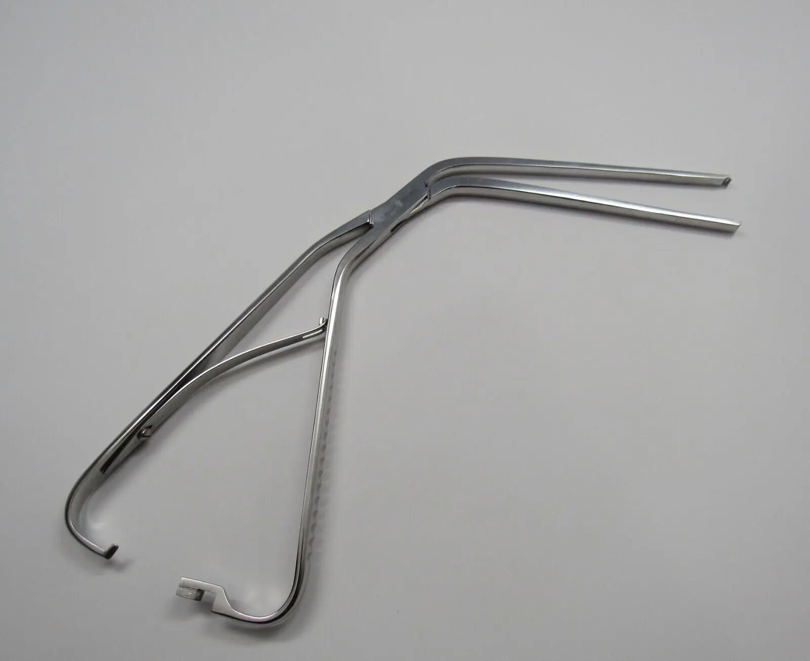 Synthes 387.532 Orthopedic Holding Forceps 10-1/2" - Image 3