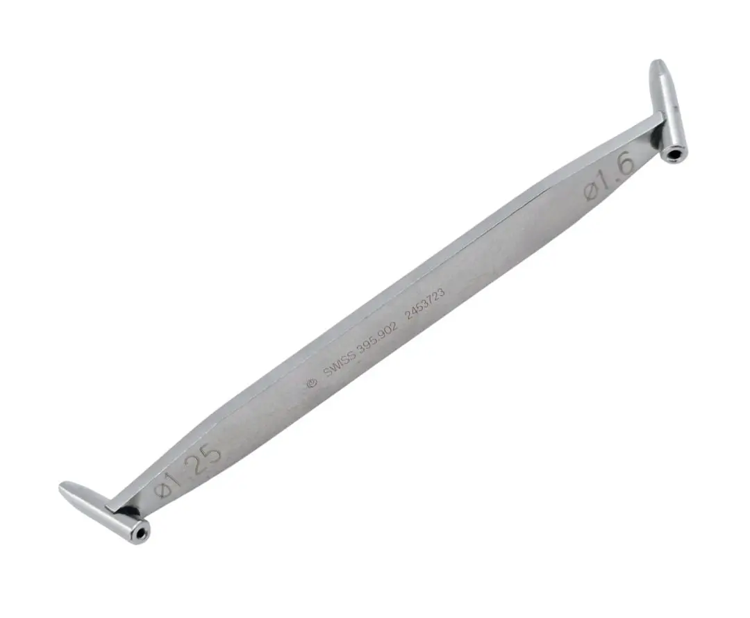 Synthes 395.902 1.2mm/1.6mm Protection Sleeve 4-5/8"