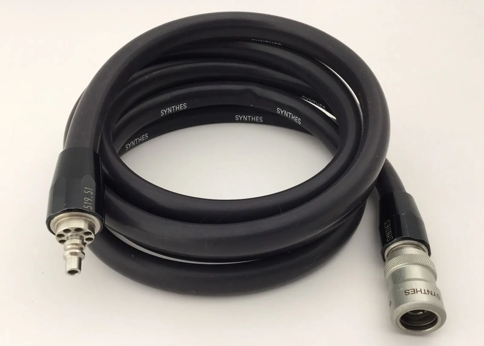 Synthes 510.20 Drill with Adaptor 90 Degree, Hose and Accessories - Image 3