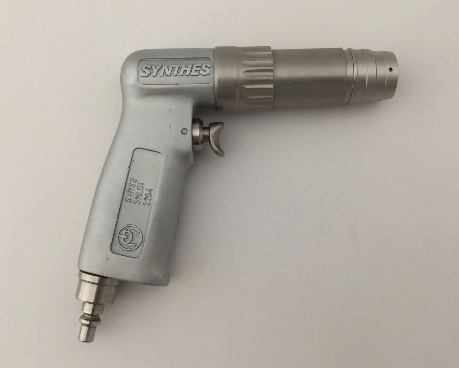 Synthes 510.20 Drill with Adaptor 90 Degree, Hose and Accessories - Image 5