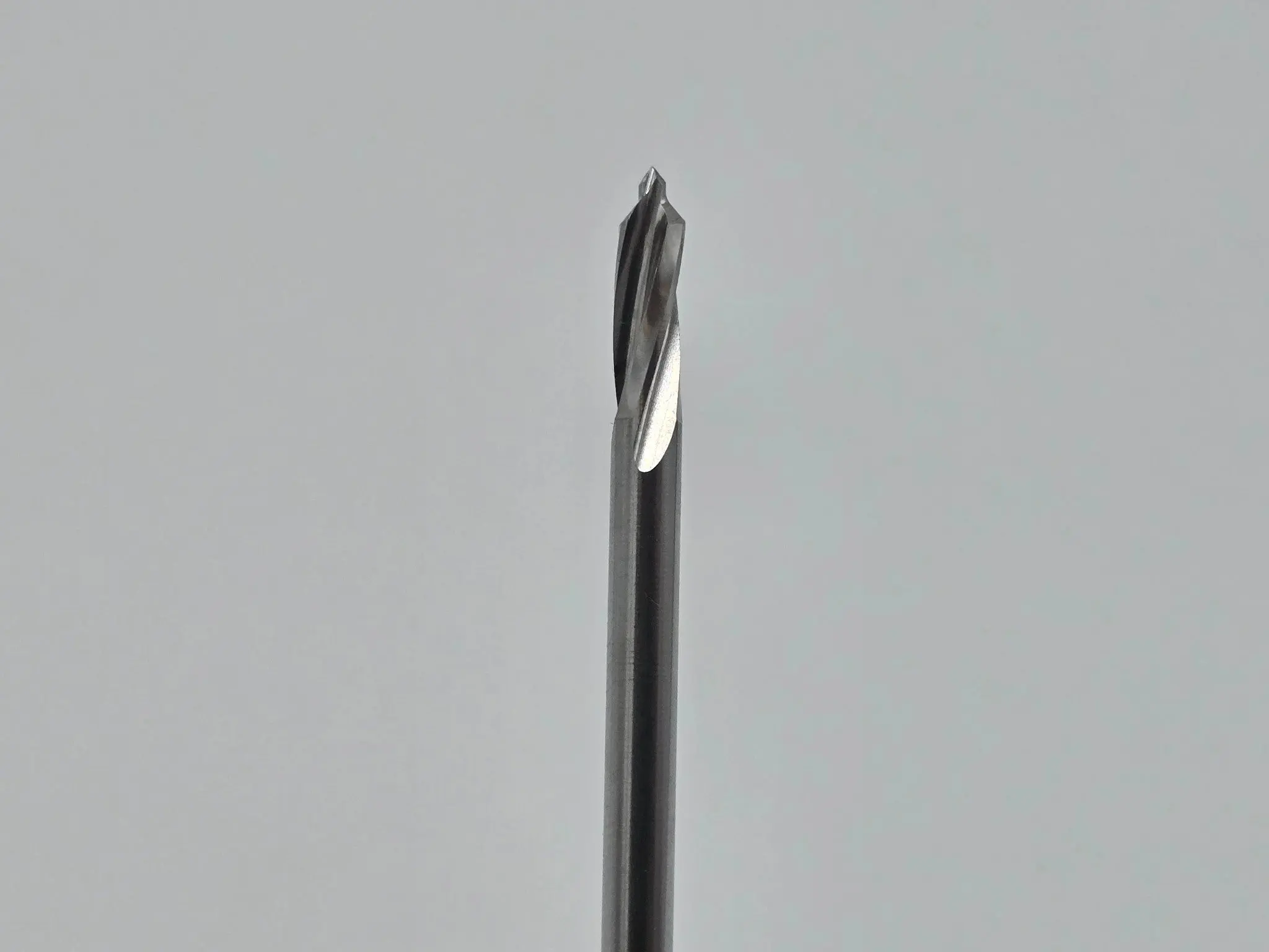 Synthes 511.414 Three Fluted Radiolucent Drill Bit Brad Point 150mm x 3.2mm - Image 5