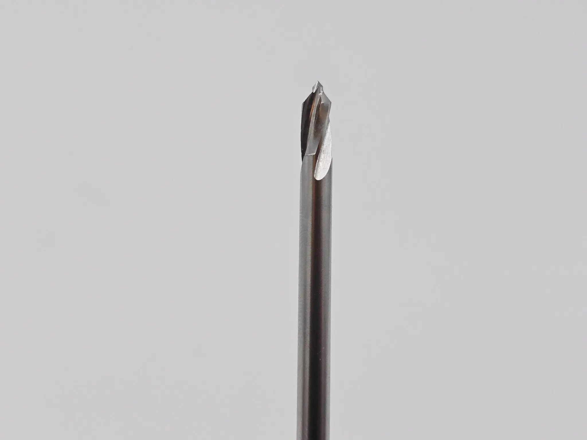Synthes 511.418 Three Fluted Radiolucent Drill Bit 4.5mm Brad Point 50mm - Image 4