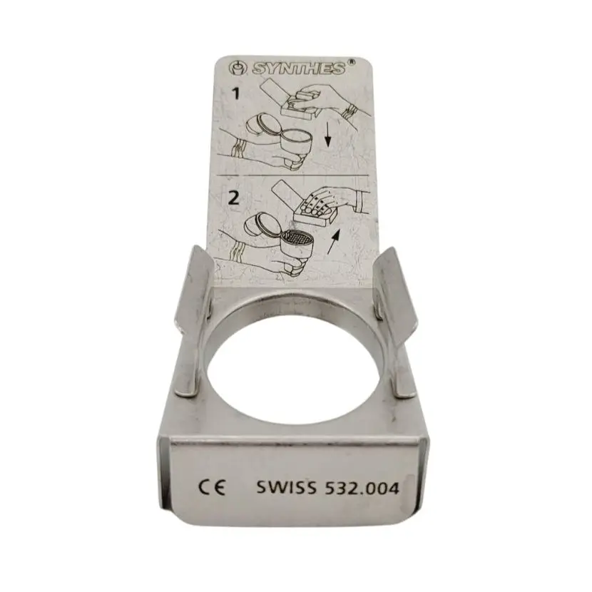 Synthes 532.004 Battery Insertion Shield 5-1/2"