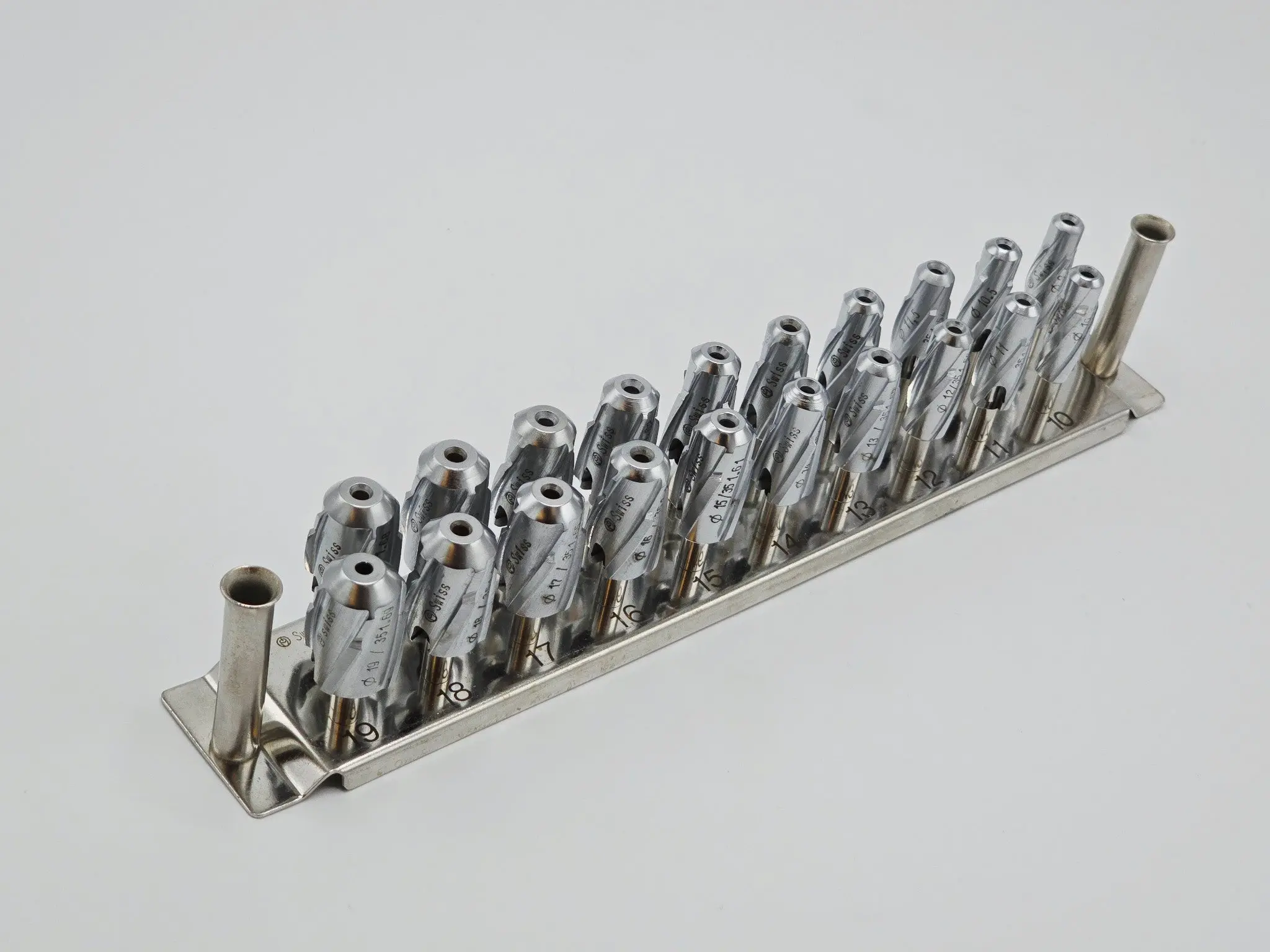 Synthes Surgical Reaming Head Kit Set of 20 - Image 4