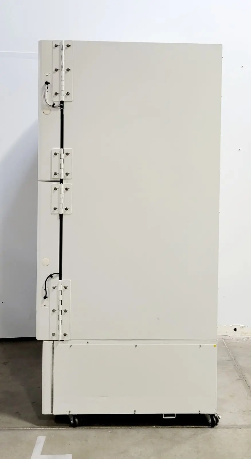 Thermo 8695 Ultra Low-Temperature Forma -86C ULT Freezer 23 Cu. FT Capacity Certified - Image 5