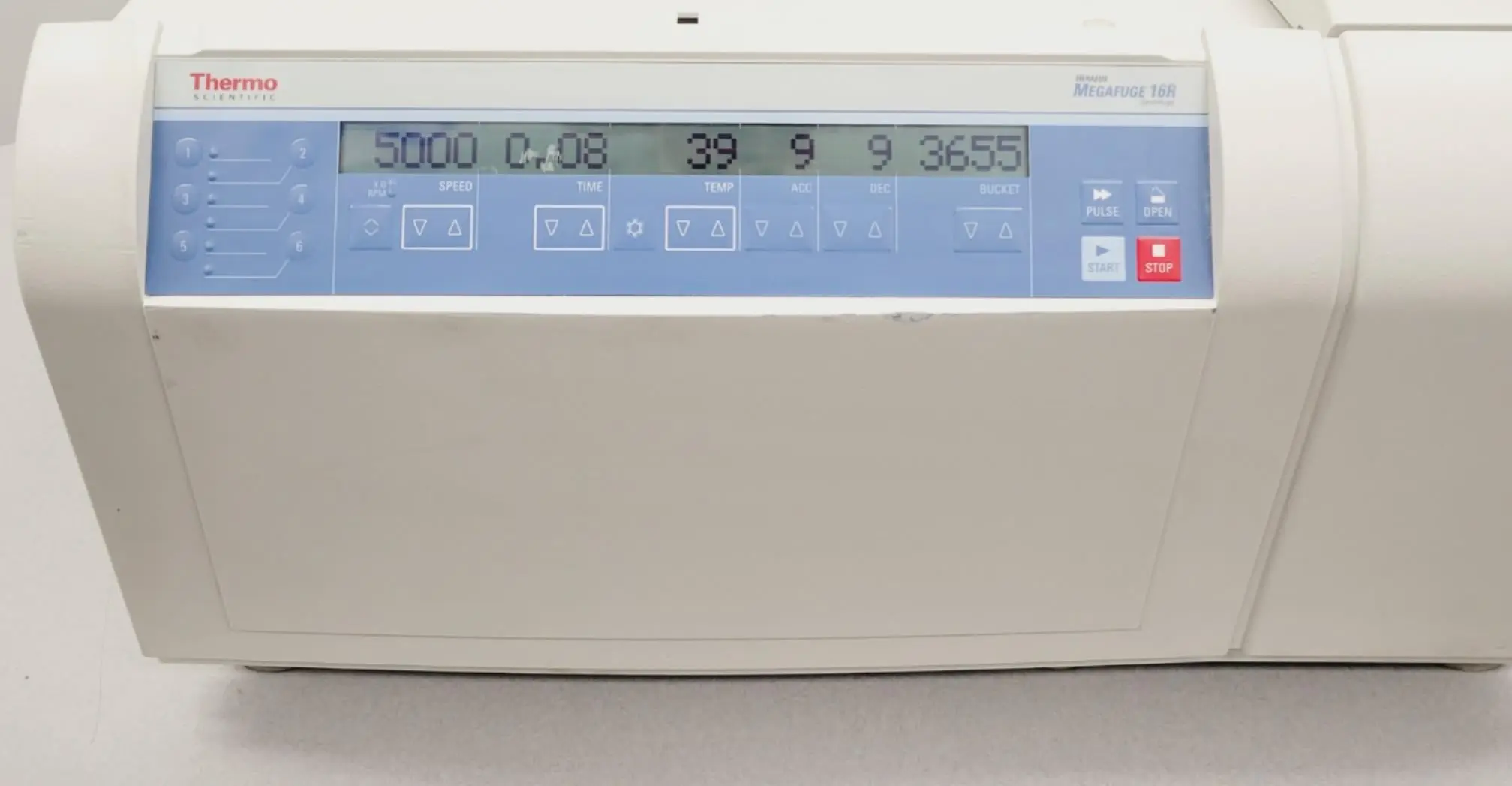 Thermo Fisher Scientific Heraeus Megafuge 16R Refrigerated Benchtop Centrifuge 75004271 - Image 6