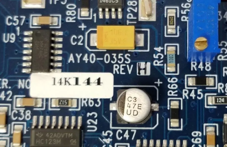 Toshiba Quantum AY40-035S Rev H Controller Board - Image 4