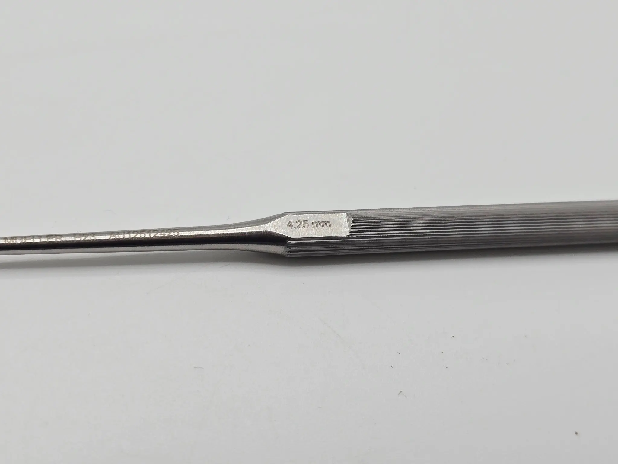 V. Mueller AU12512425 Wiet Measuring Device 4.25mm ENT 6.6" - Image 4