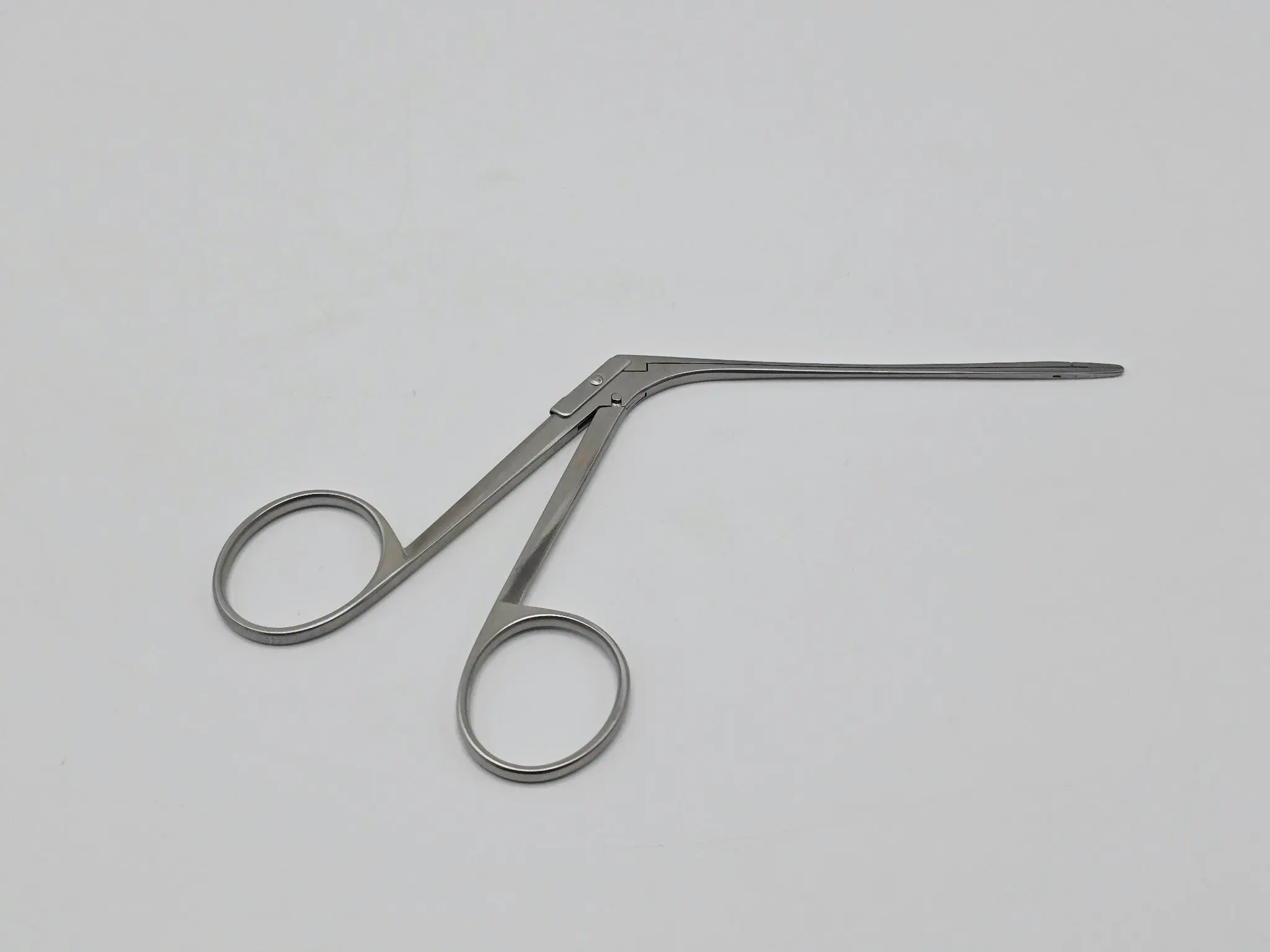 V. Mueller AU15310 ENT House Alligator Crimper Forceps 3-1/8" - Image 3