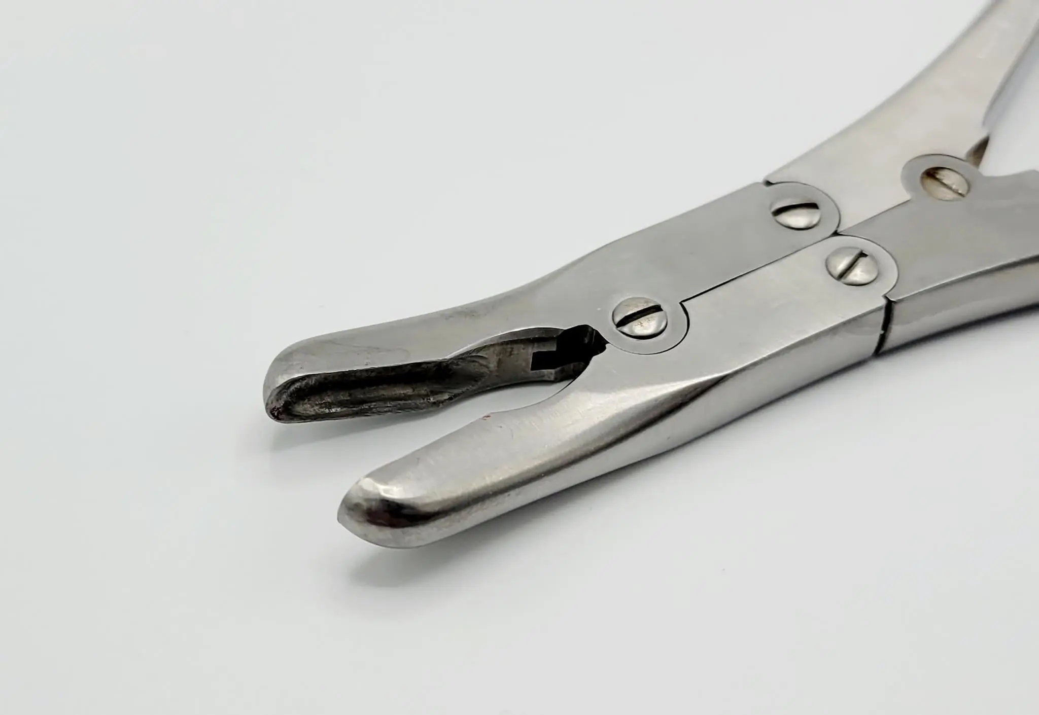 V. Mueller AU6781 Ruskin Rongeur Forceps Double-Auction 6mm Jaw Curved 7-1/2" - Image 3