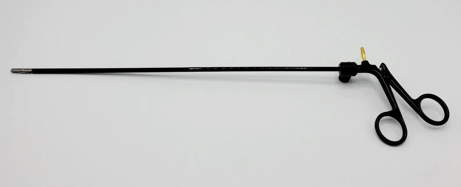 V. Mueller LA8208 Grasper 5mm Insulated Shaft w/ Handle 18" - Image 2