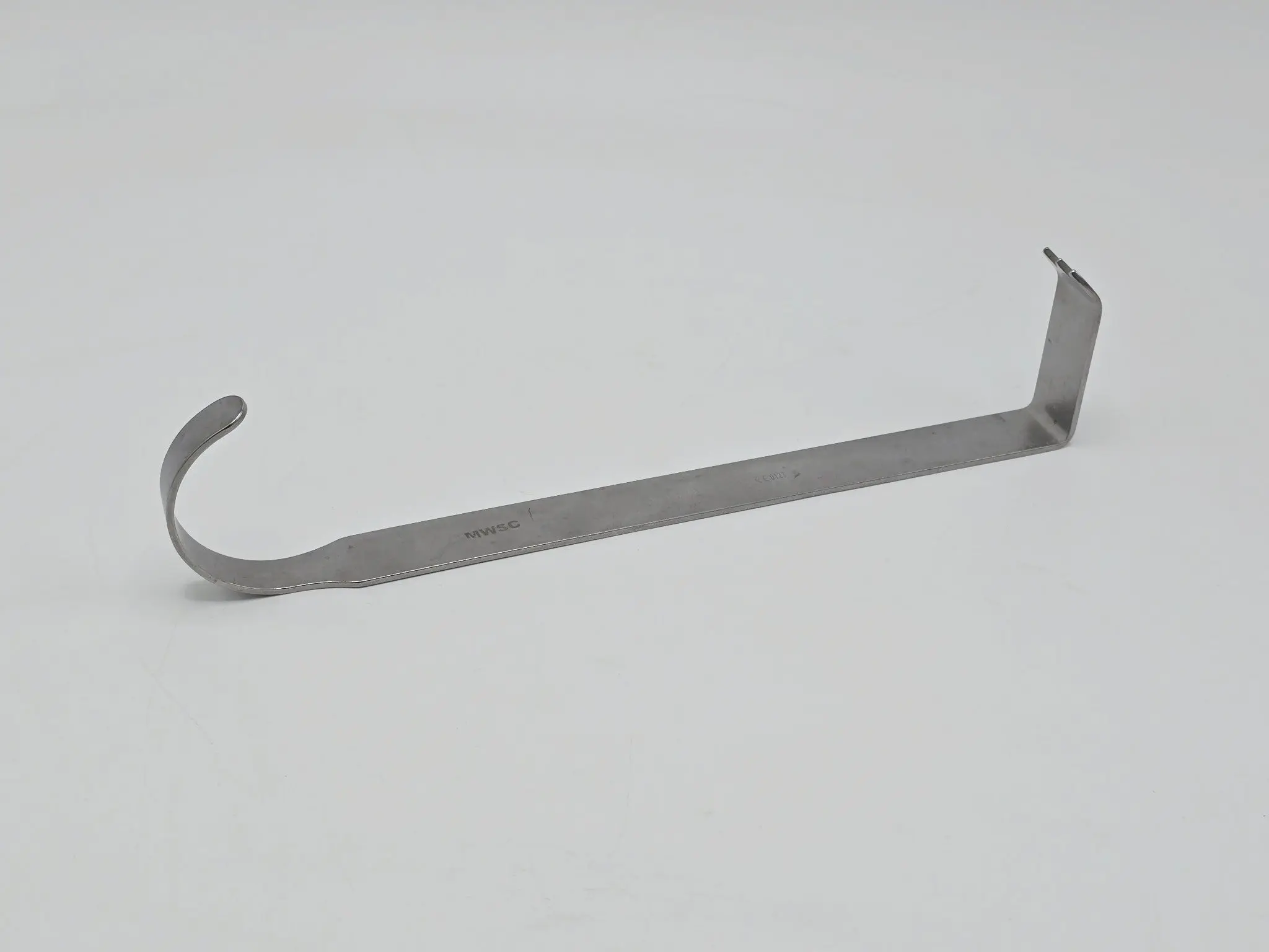 V. Mueller NL5101 Hibbs Retractor Blade 9-1/8" Surgical Instrument - Image 4