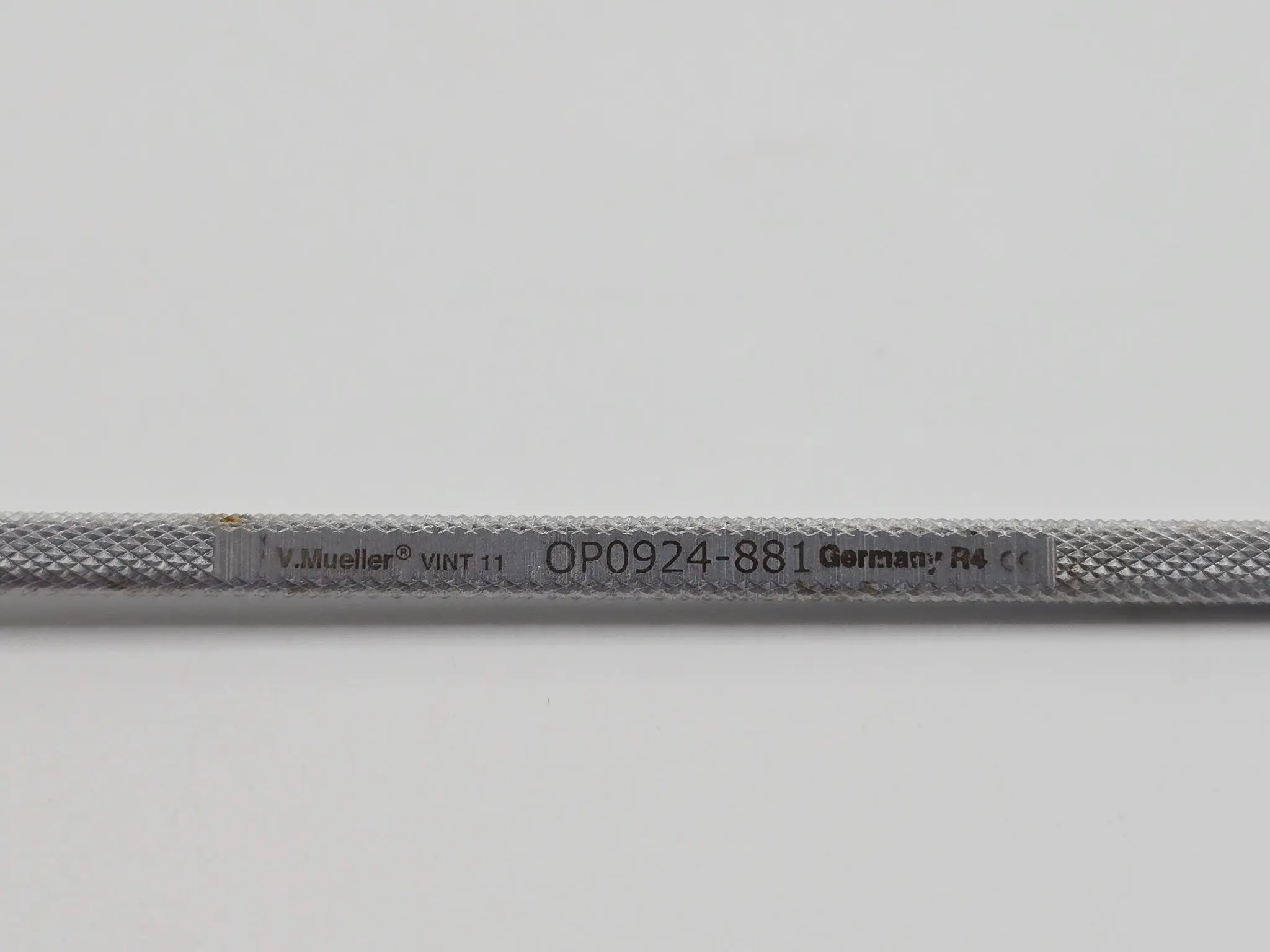 V.Mueller OP0924-881 Thornton Globe Fixation Ring Multiple Teeth 16mm Diameter - Image 5
