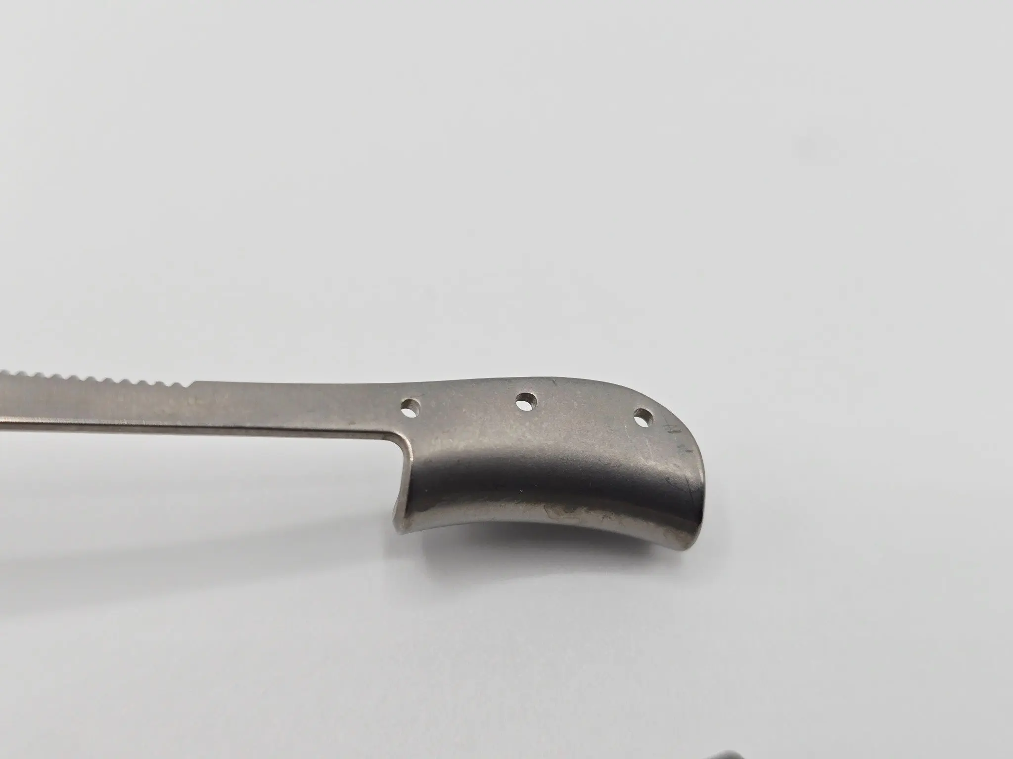 V. Mueller OP30 Lancaster Eye Speculum Blade 15 x 7 x 7.5mm Wide Solid Blades - Image 5