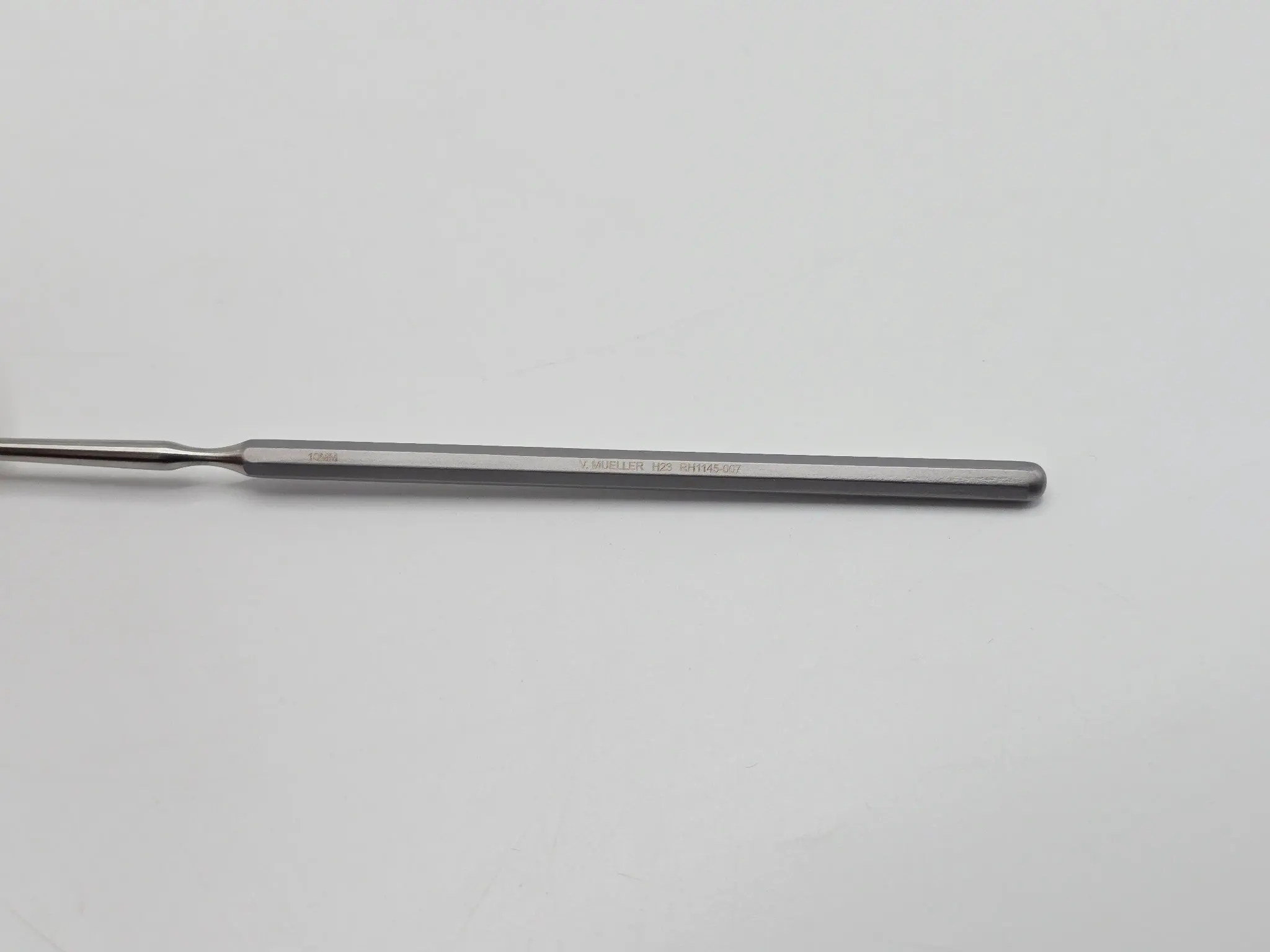 V. Mueller RH1145-007 ENT Double Prong Micro Hook 5-5/8" - Image 4