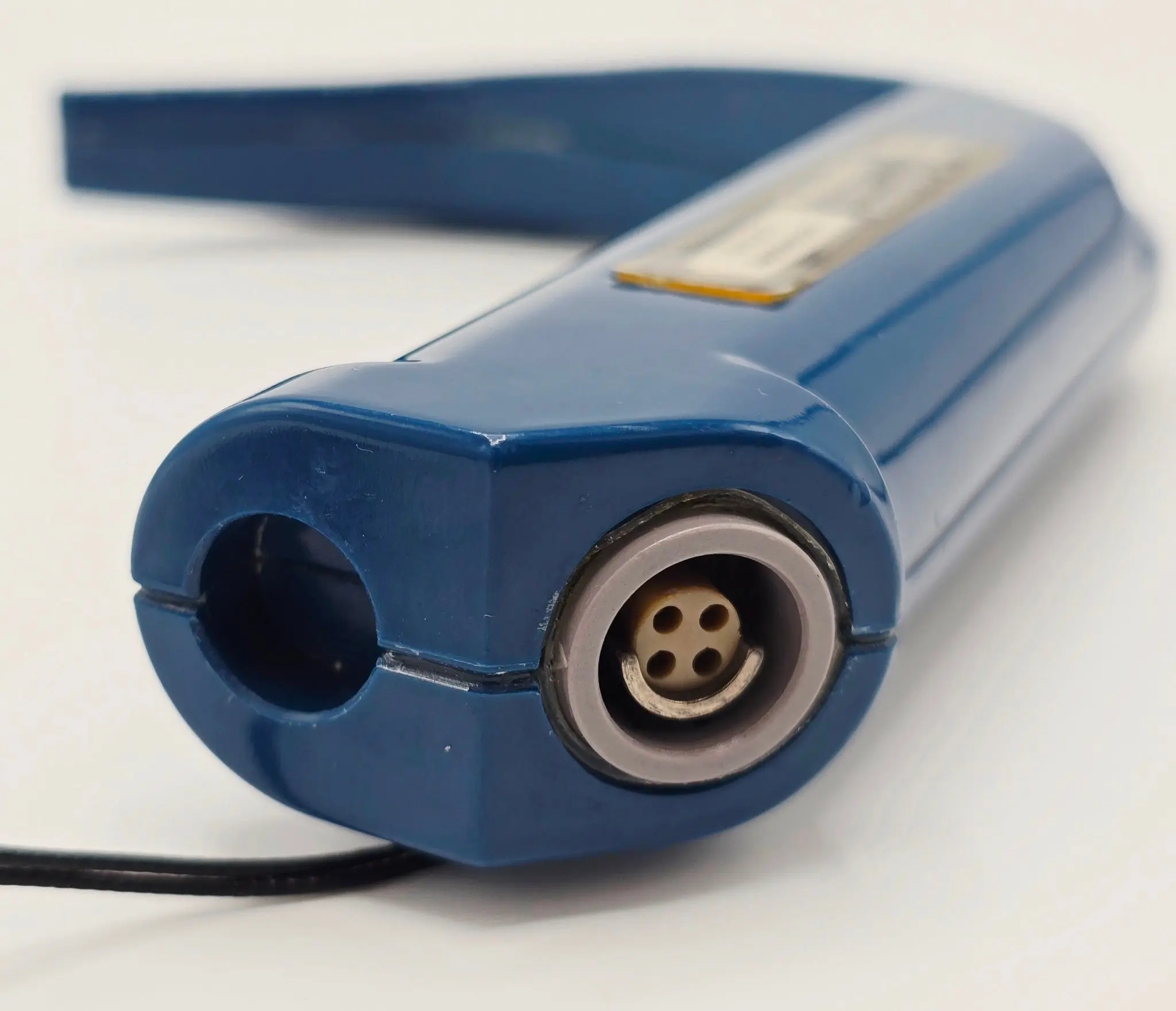 Verathon Glidescope Portable GVL Video Monitor with Two Laryngoscope Blades - Image 18