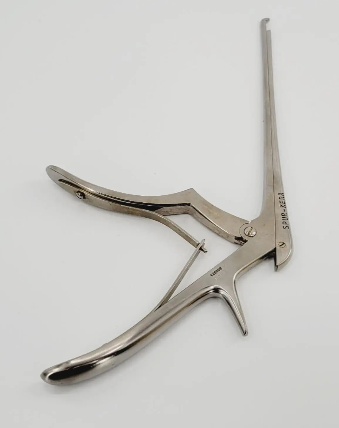 Weck 388323 Spurling Kerrison Rongeur 3mm 40° Up 9-1/2" - Image 3