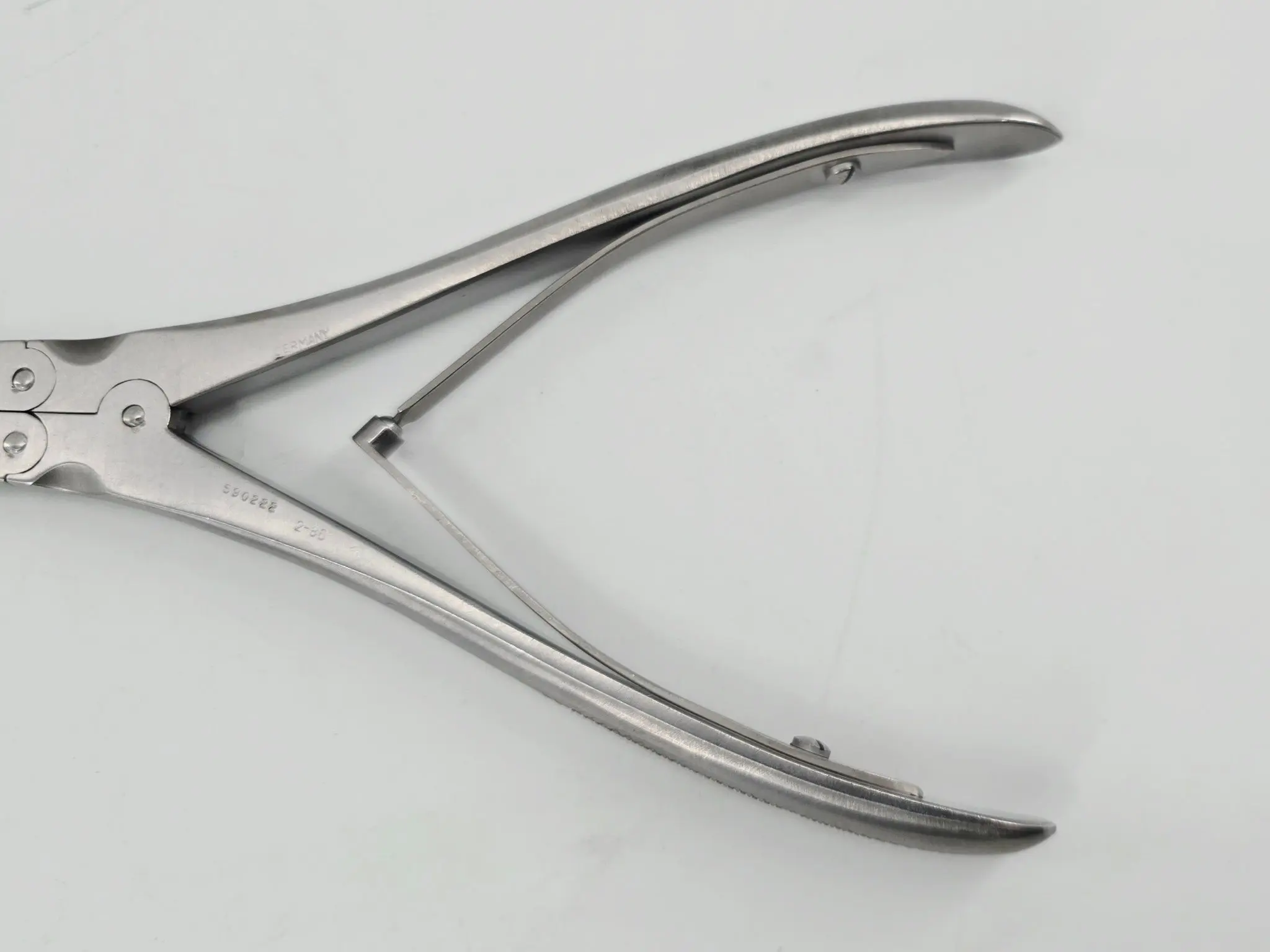 Weck 590222 Bone Cutting Forceps 20mm Double-Action Orthopedic 7-1/4" - Image 3