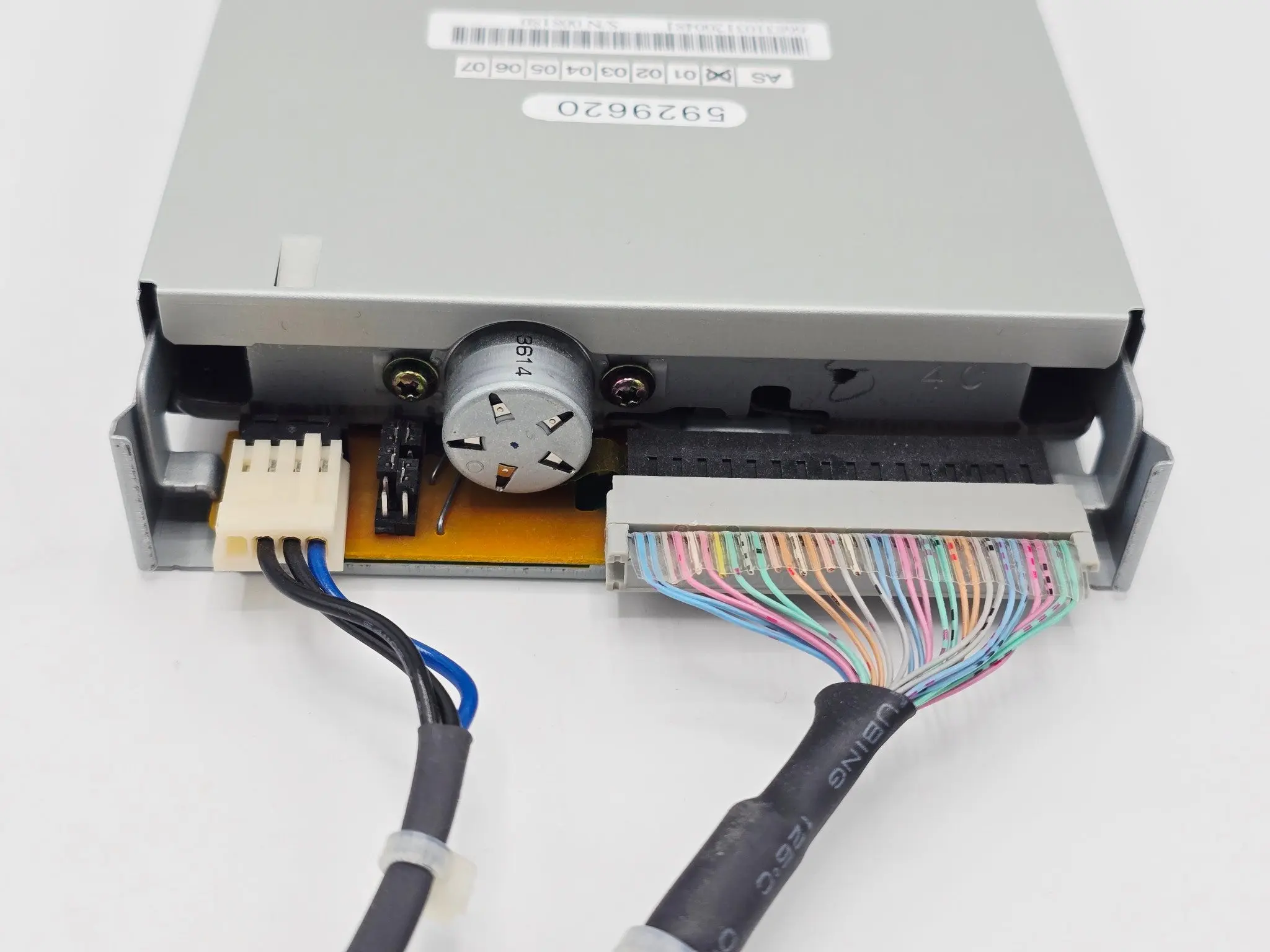 Y-E Data YD-702D-6639D Floppy Disk Drive w/ Wiring Harness 5V - Image 6