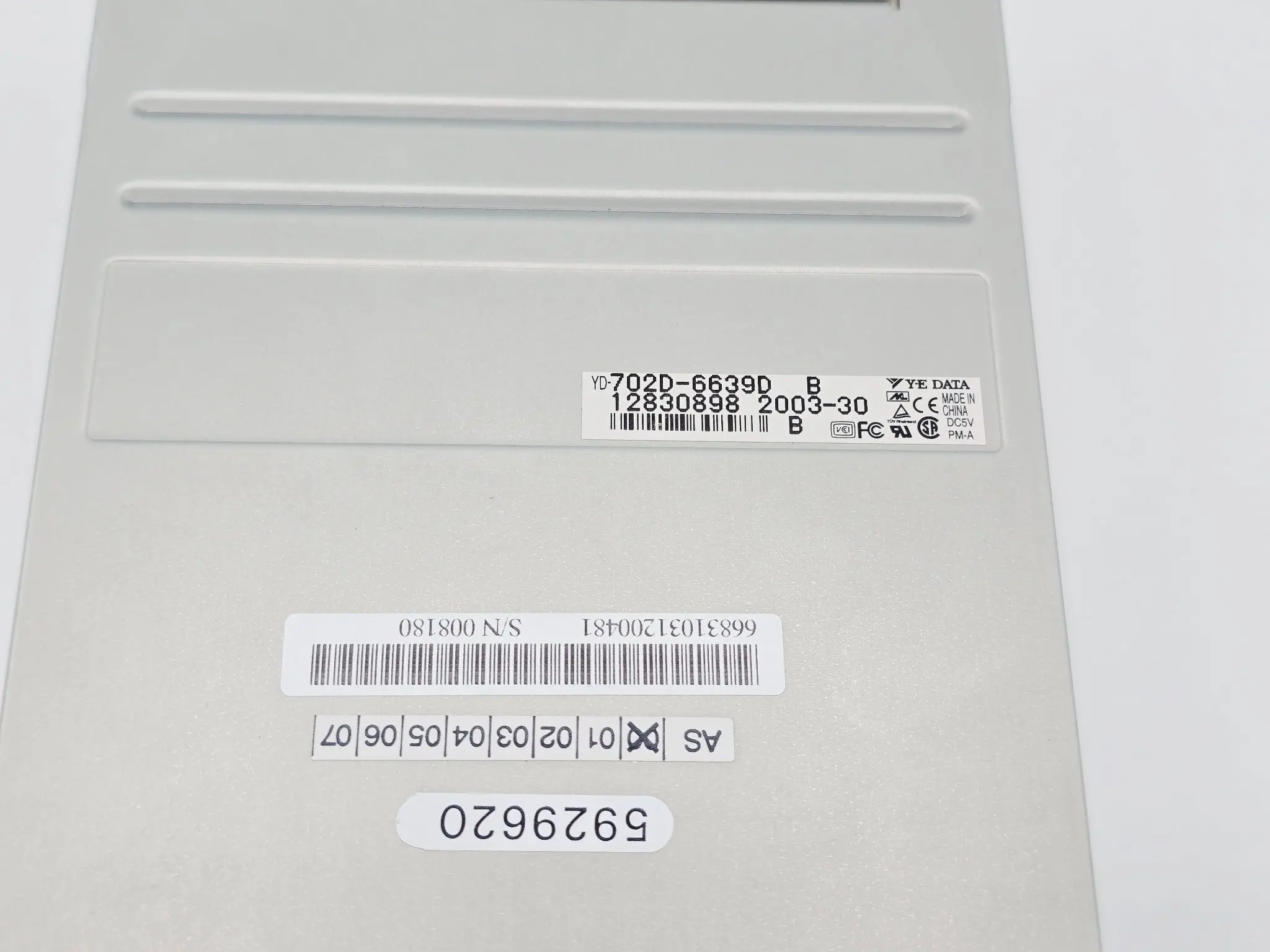 Y-E Data YD-702D-6639D Floppy Disk Drive w/ Wiring Harness 5V - Image 7