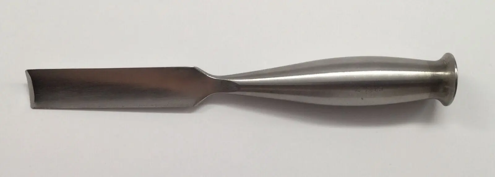 Zimmer 2889-00-04 3/4" Smith Peterson Straight Gouge Orthopedic 8" - Image 2