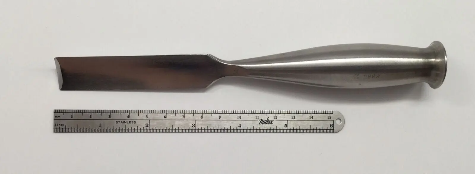 Zimmer 2889-00-04 3/4" Smith Peterson Straight Gouge Orthopedic 8" - Image 4