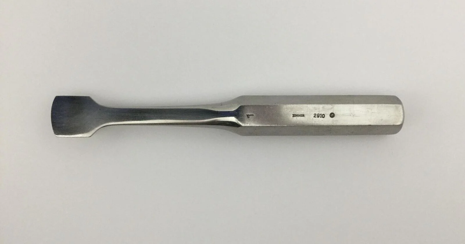 Zimmer 2910 Key Periosteal Elevator Orthopedic 8-1/4" - Image 2