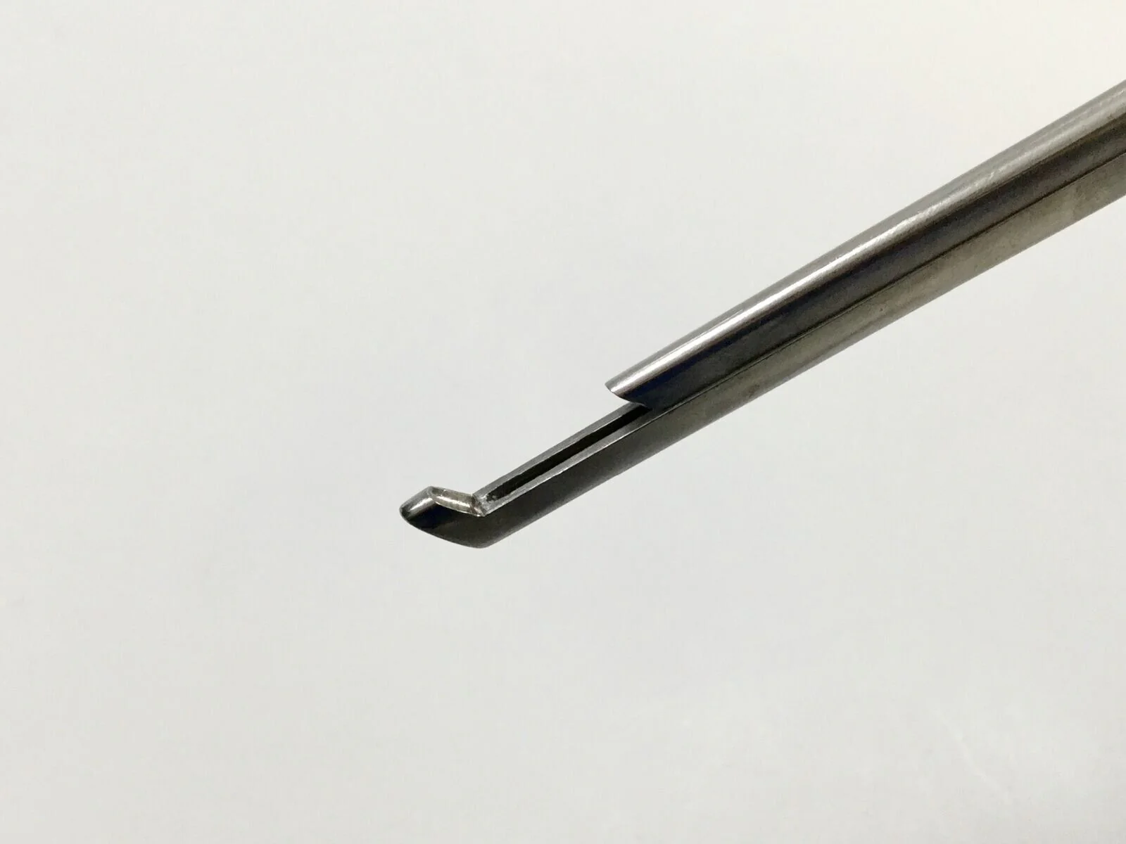 Zimmer 3352-01 Colclough/Love-Kerr Laminectomy Rongeur 5mm Angled 45° - Image 3