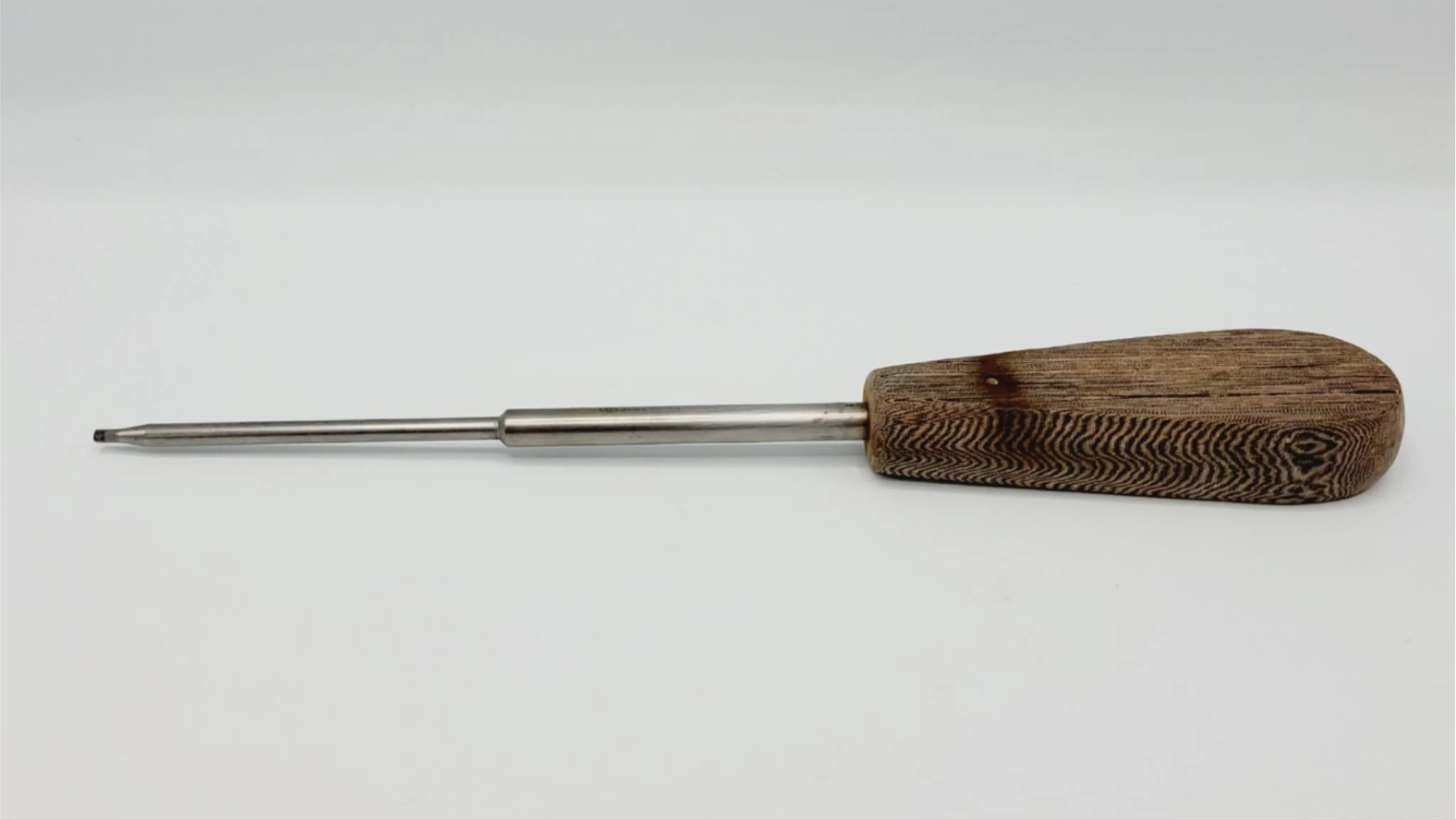 Zimmer 6523-11 Wood Handle Orthopedic Driver 7mm Tip 10-5/8" - Image 3